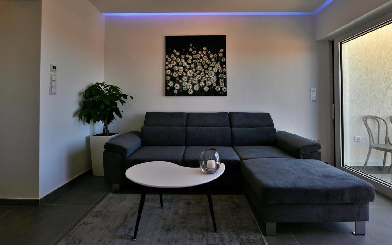 Apartments Mary Malinska Esterno foto