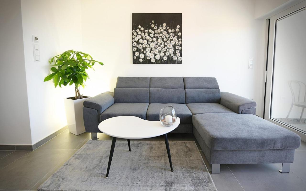 Apartments Mary Malinska Esterno foto